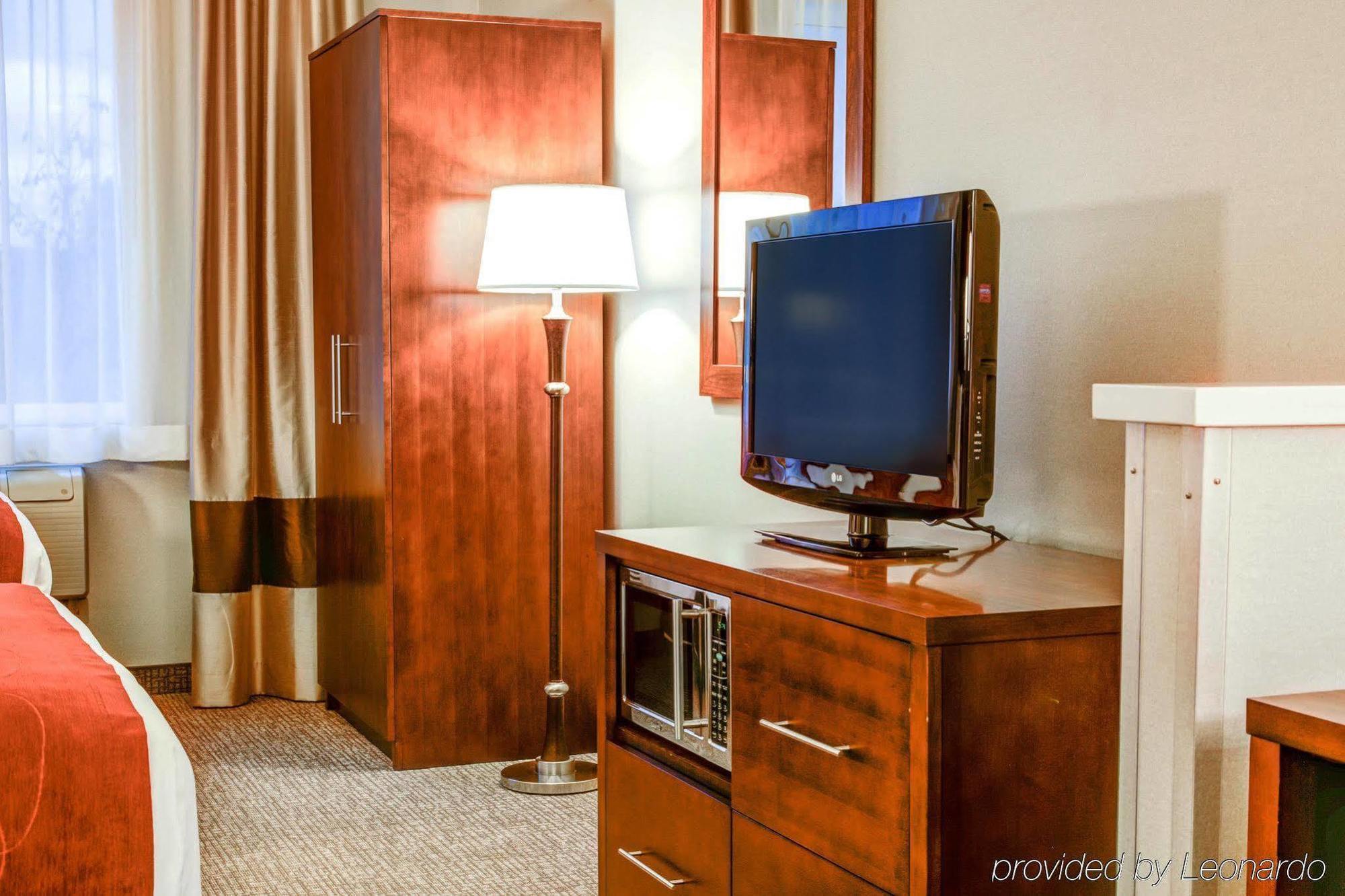 Comfort Suites Springfield Riverbend Medical Экстерьер фото