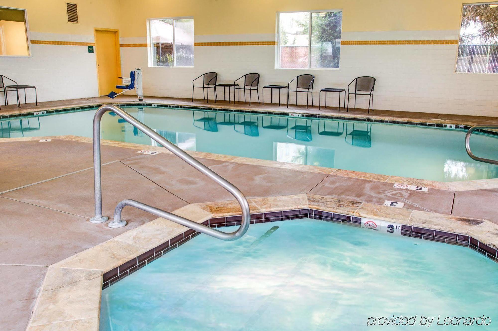 Comfort Suites Springfield Riverbend Medical Экстерьер фото